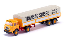 Lade das Bild in den Galerie-Viewer, Krupp 806 Pritschensattelzug &quot;Transag Suisse&quot; - Wiking 1:87
