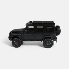 Lade das Bild in den Galerie-Viewer, Mercedes-AMG G 63 4x4² Offroad, night black
