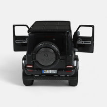 Lade das Bild in den Galerie-Viewer, Mercedes-AMG G 63 4x4² Offroad, night black
