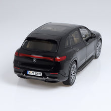 Lade das Bild in den Galerie-Viewer, Mercedes-Benz EQS AMG Line SUV obsidianschwarz - NZG 1:18
