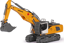 Lade das Bild in den Galerie-Viewer, LIEBHERR R940 Abbruchbagger mit Abbruchausrüstung (23m) - Conrad 1:50
