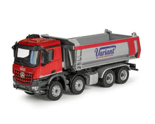 Lade das Bild in den Galerie-Viewer, CARNEHL Halbschalenmulde auf MERCEDES-BENZ AROCS - Conrad 1:50
