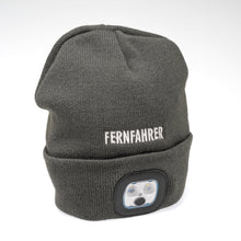 Lade das Bild in den Galerie-Viewer, FERNFAHRER Strickmütze Beanie grau mit LED- Leuchte

