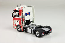 Lade das Bild in den Galerie-Viewer, MAN Sattelzugmaschine Peter Maffay Tour Truck 1:75
