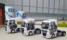 Lade das Bild in den Galerie-Viewer, SET: MAN TGX Supertruck-Modelle Lagoudakis 1-3 - Herpa 1:87
