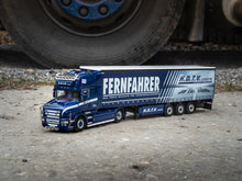 Lade das Bild in den Galerie-Viewer, Scania Hauber T164 H.D.T.V. Logistik / FERNFAHRER - WSI 1:50
