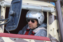 Lade das Bild in den Galerie-Viewer, Diesel im Blut - von Bernhard Fuchs
