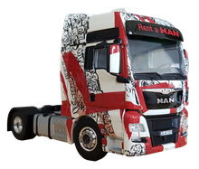 Lade das Bild in den Galerie-Viewer, MAN Sattelzugmaschine Peter Maffay Tour Truck 1:75
